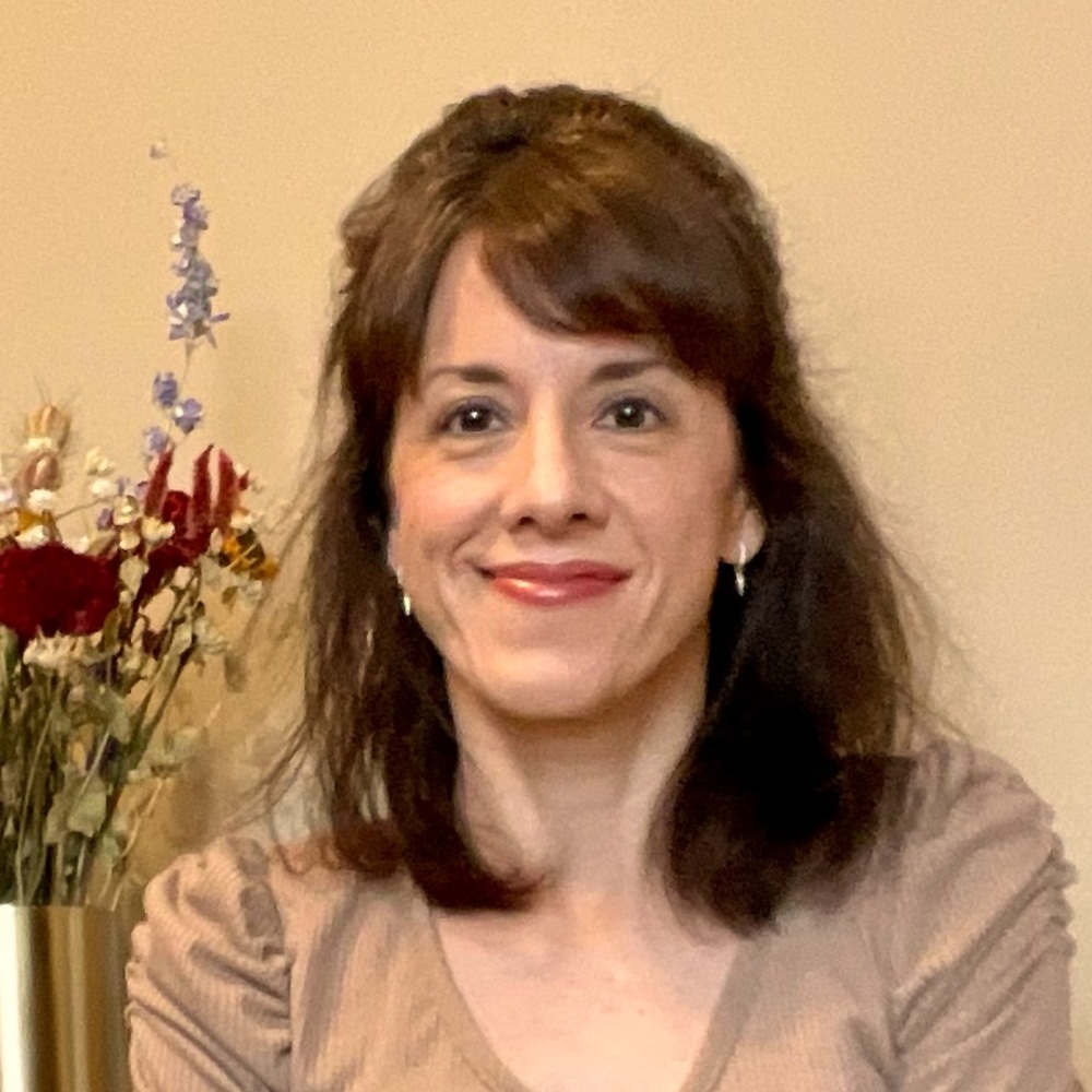Meet your Posher, Stacy